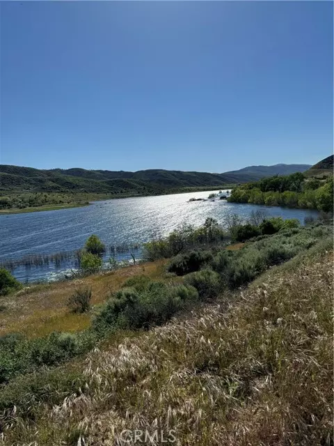 Lake Hughes, CA 93532,14872 Sunnydale Drive