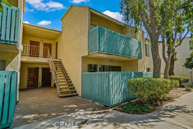 5700 Etiwanda Avenue #142, Tarzana, CA 91356