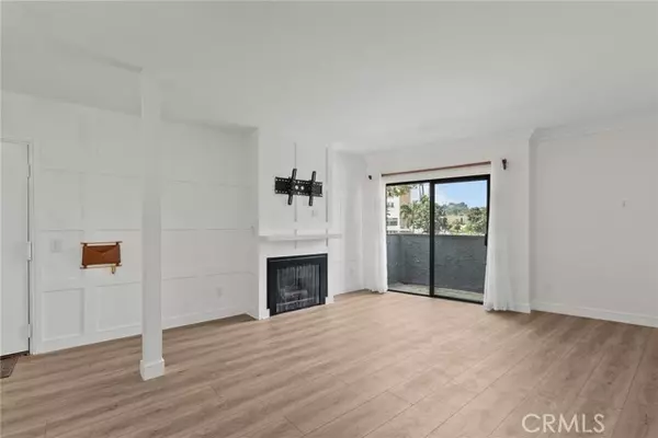 Sherman Oaks, CA 91403,4506 Saugus Avenue #6