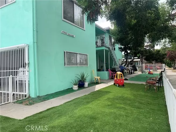 Van Nuys, CA 91411,14902 Sylvan Street