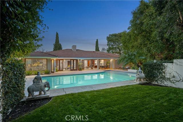 3433 Wrightview Drive, Studio City, CA 91604