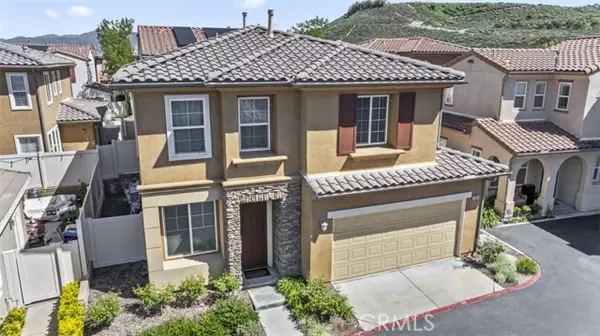 Newhall, CA 91350,26062 Redhawk Place