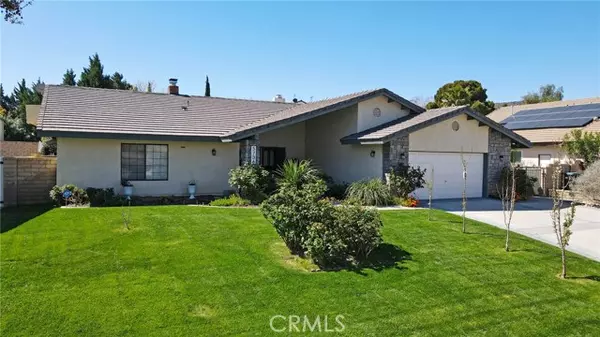 5736 W Avenue M6, Quartz Hill, CA 93536