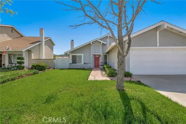 27530 Hyssop Lane, Saugus, CA 91350