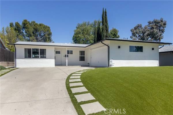 24225 Calvert Street, Woodland Hills, CA 91367