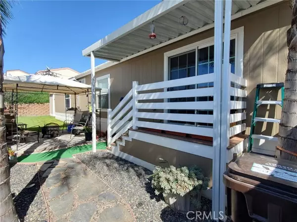 Canyon Country, CA 91387,30000 Sand Canyon #20