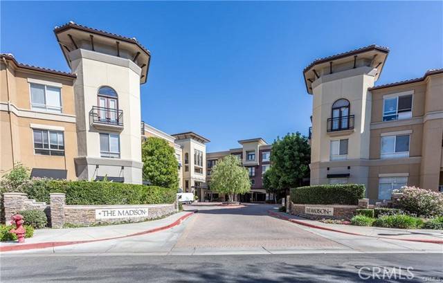 24535 Town Center Drive #6103, Valencia, CA 91355