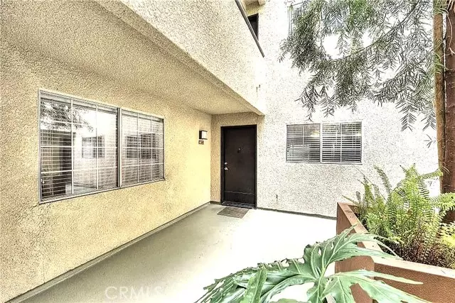 Woodland Hills, CA 91367,5515 Canoga Avenue #120