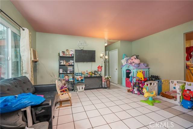 730 Via Altamira, Montebello, CA 90640