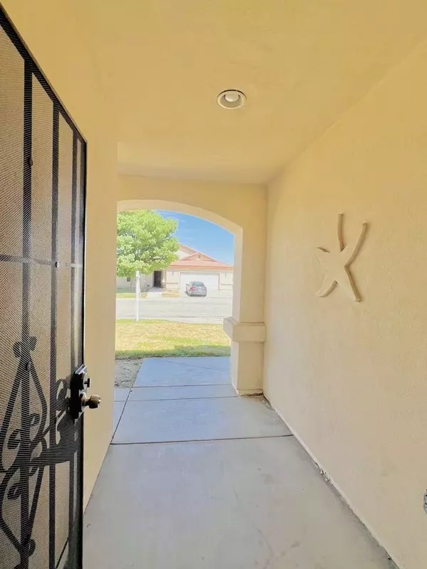 Lancaster, CA 93535,43935 Sandstarr Court