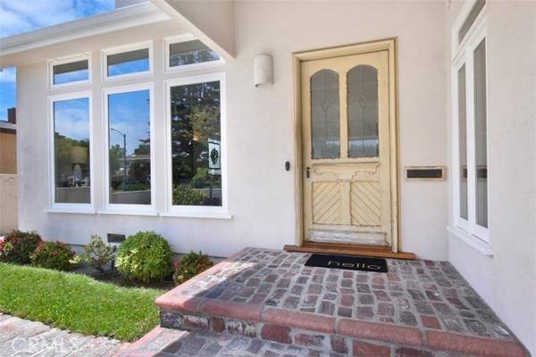 627 N Rose Street, Burbank, CA 91505