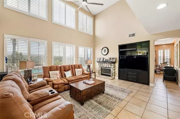 Canyon Country, CA 91351,28108 Canyon Crest Drive