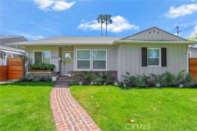 13354 Magnolia Boulevard, Sherman Oaks, CA 91423