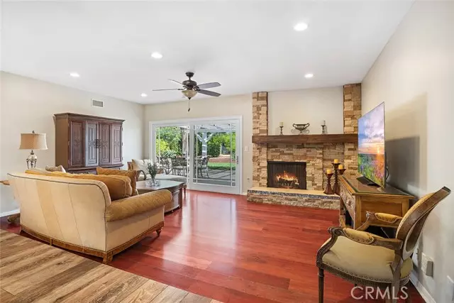 1723 La Granada Drive, Thousand Oaks, CA 91362