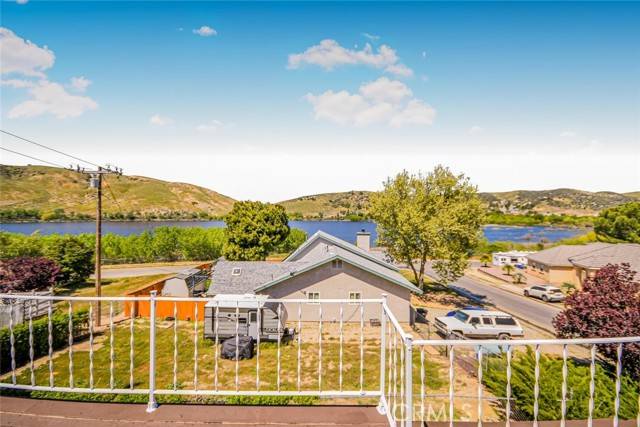 42909 Coolcrest Drive, Lake Hughes, CA 93532