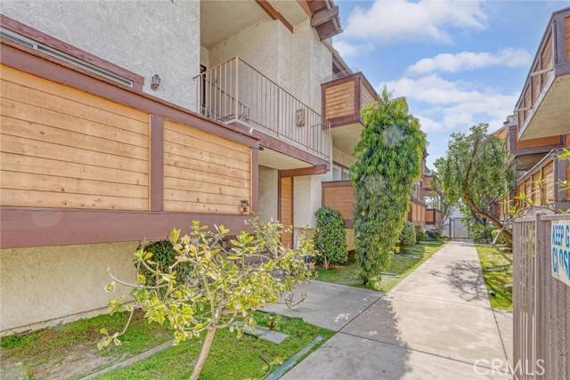 5540 Sylmar Avenue #5, Sherman Oaks, CA 91401