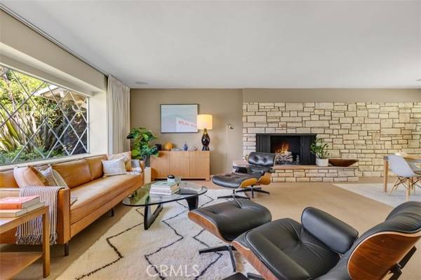 4262 Lemp Avenue, Studio City, CA 91604