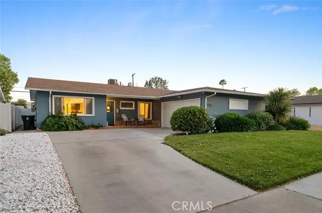 23928 Archwood Street, West Hills, CA 91307