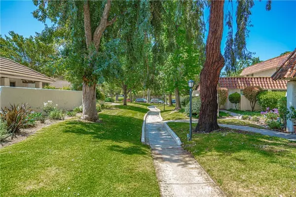 Westlake Village, CA 91361,1276 Landsburn Circle #G