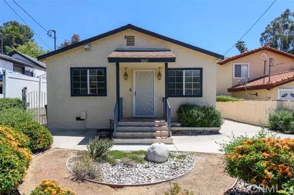 Sunland, CA 91040,8620 Forsythe Street