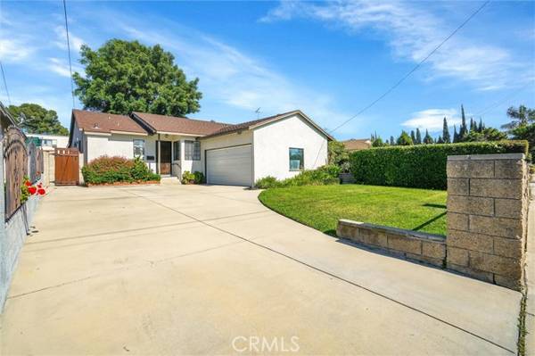 6630 Ensign Avenue, North Hollywood, CA 91606