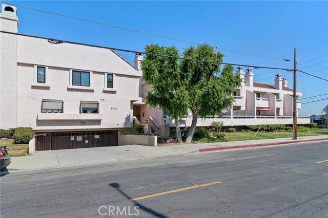 Chatsworth, CA 91311,9906 OWENSMOUTH Avenue #28