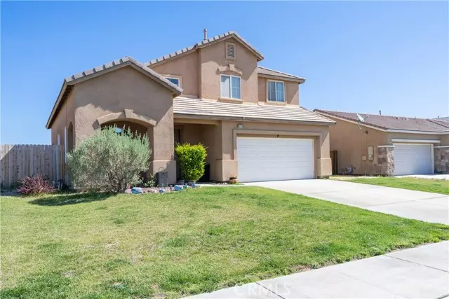 3119 Desert Moon Avenue, Rosamond, CA 93560