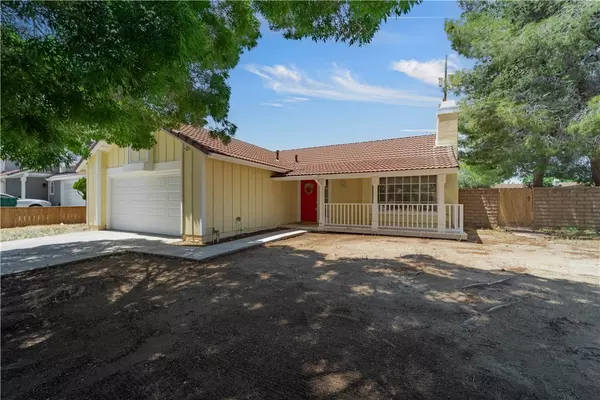 37483 Cambridge Lane, Palmdale, CA 93550