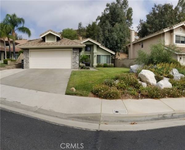 28065 Kenton Lane, Saugus, CA 91350