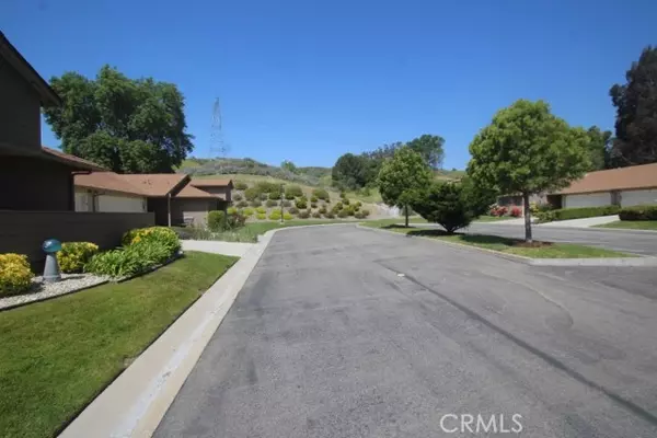 Newhall, CA 91321,26287 Rainbow Glen Drive