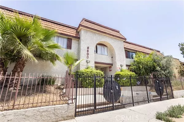 8800 Cedros Avenue #121, Panorama City, CA 91402