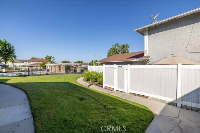 Saugus, CA 91350,28034 Robin Avenue #42