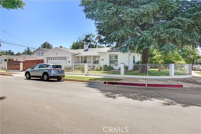 5157 Greenbush Avenue, Sherman Oaks, CA 91423