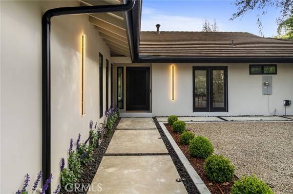 11531 Duque Drive, Studio City, CA 91604