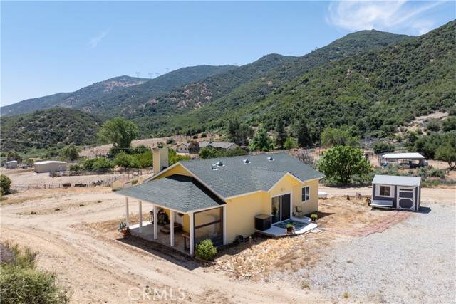 11516 Lonesome Valley Road, Leona Valley, CA 93551