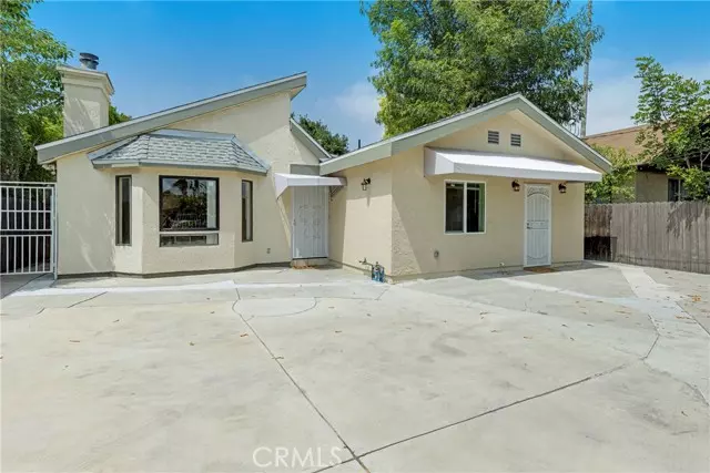 16043 Bassett Street, Van Nuys, CA 91406