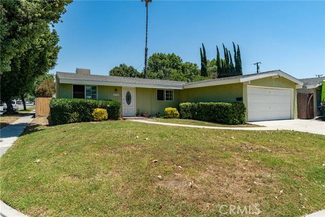 27568 Esterbrook Avenue, Canyon Country, CA 91351