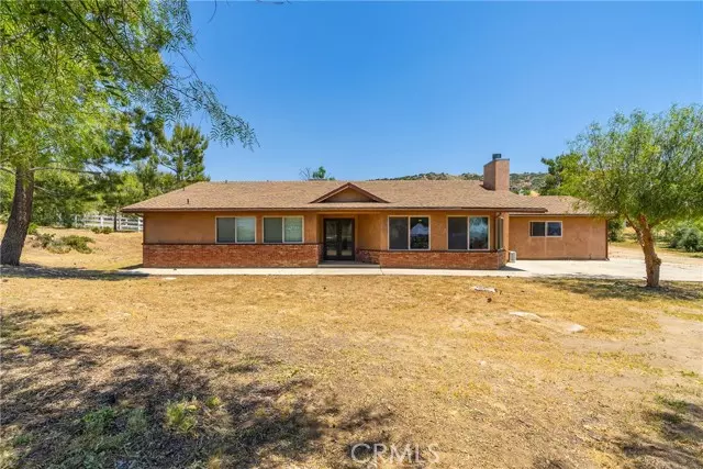 35518 Via Famero Drive, Acton, CA 93510