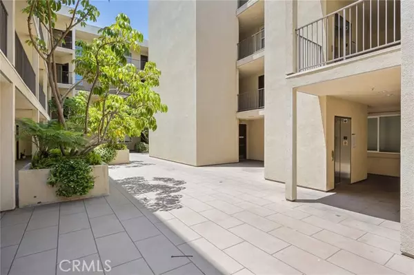 Sherman Oaks, CA 91401,14412 Killion Street #405