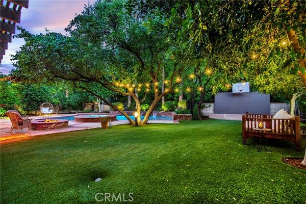 6055 Macadam Court, Agoura Hills, CA 91301