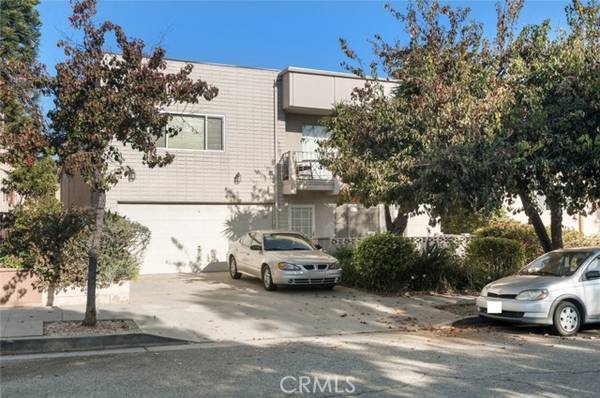 1331 Berkeley Street #2, Santa Monica, CA 90404