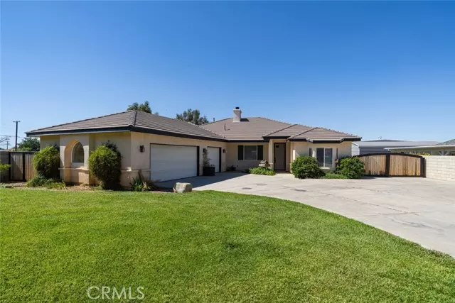 5815 W Avenue M2, Lancaster, CA 93536