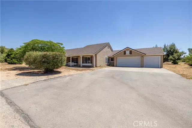 33480 Overland Trail, Agua Dulce, CA 91390