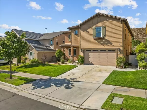 Saugus, CA 91350,22529 Breakwater Way