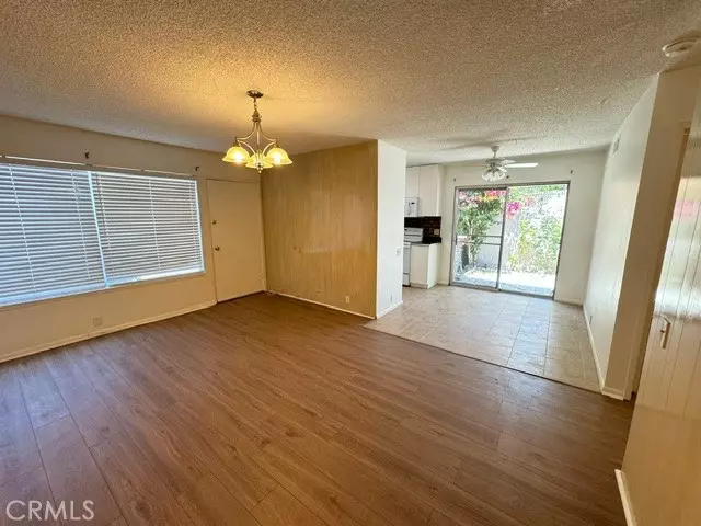 Thousand Oaks, CA 91362,1744 Orinda Court