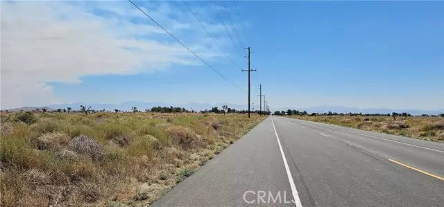 Lancaster, CA 93535,90 E Avenue I