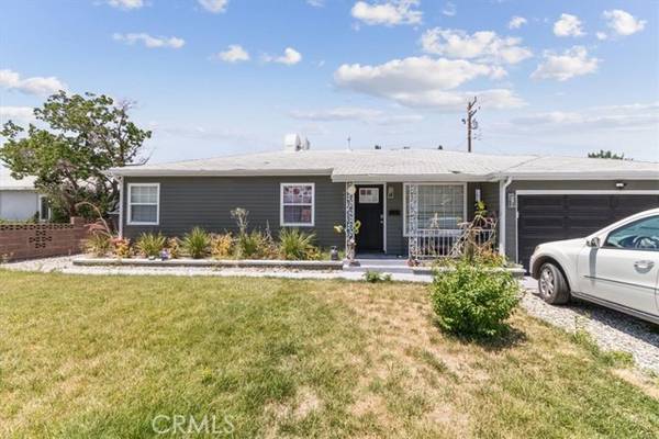 44135 Kingtree Avenue, Lancaster, CA 93534