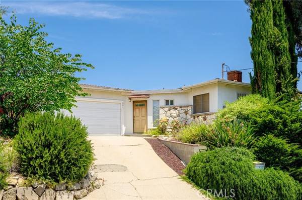 981 Nordica Drive, Los Angeles, CA 90065