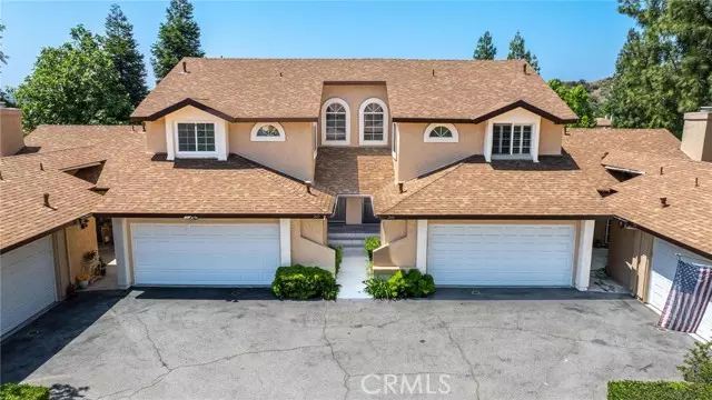 Saugus, CA 91390,22913 Banyan Place #246