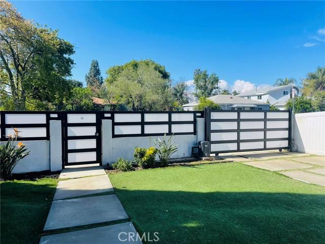 14223 Califa Street, Sherman Oaks, CA 91401